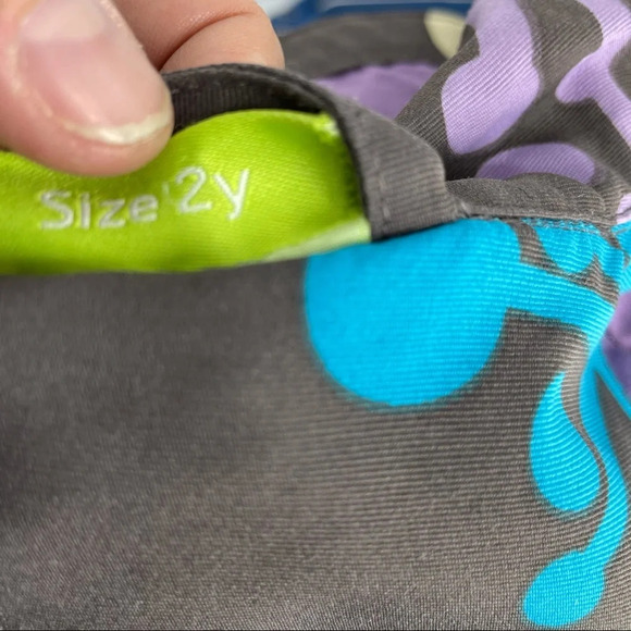 MALA girls coat  with belt and hood 2Y bright modern no print - Picture 3 of 6